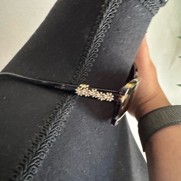 Tiffany & Co. tortoise 🐢 Sunglasses - Picture 6 of 10